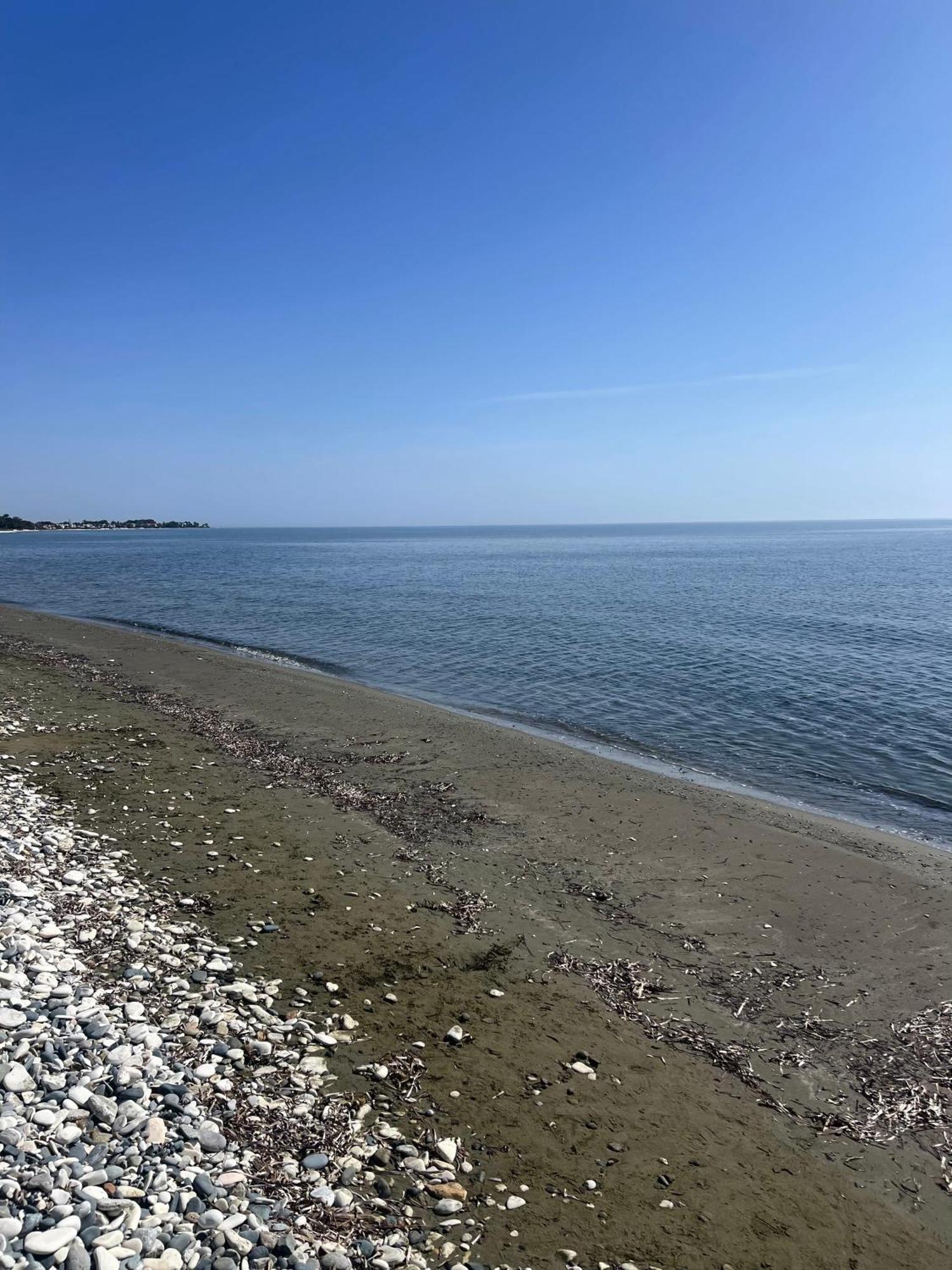 The Mediterranean Sea At Your Doorstep!! Meneou Bagian luar foto